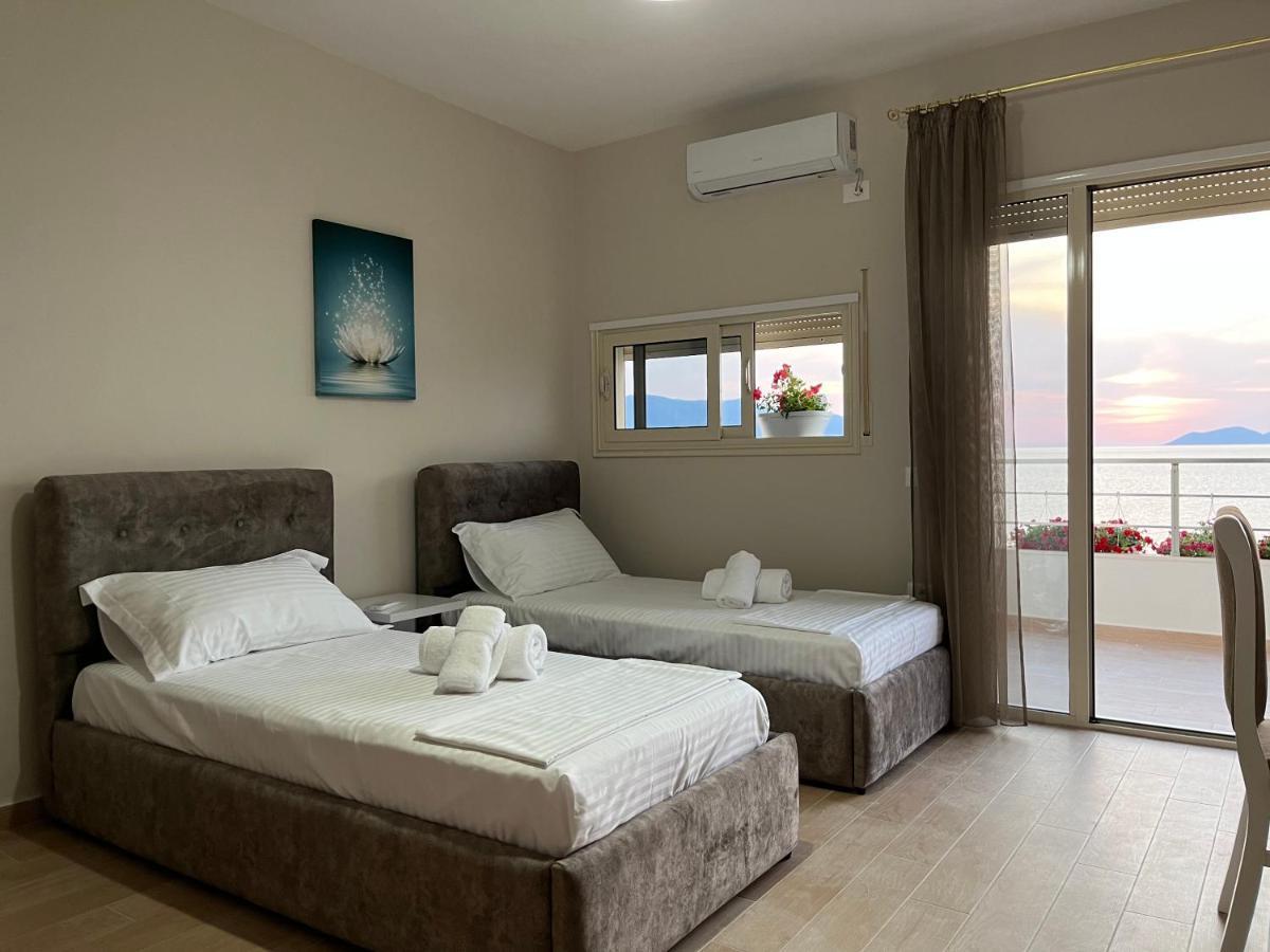 Lotus Apartments Vlore Bagian luar foto