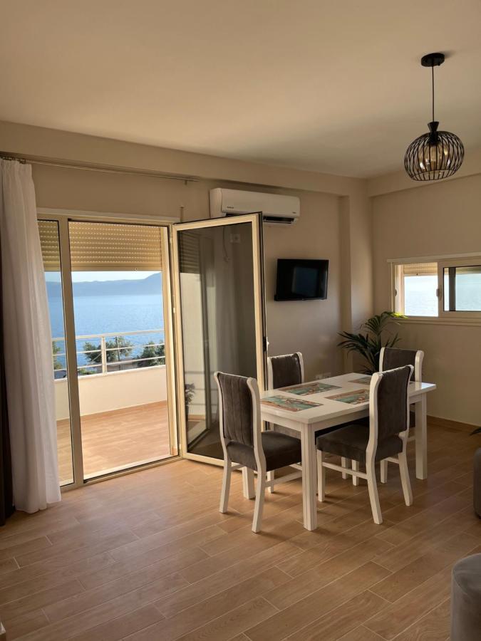 Lotus Apartments Vlore Bagian luar foto