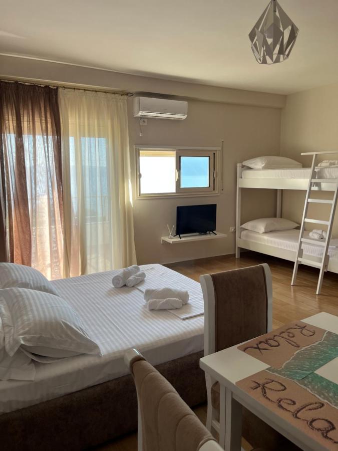 Lotus Apartments Vlore Bagian luar foto