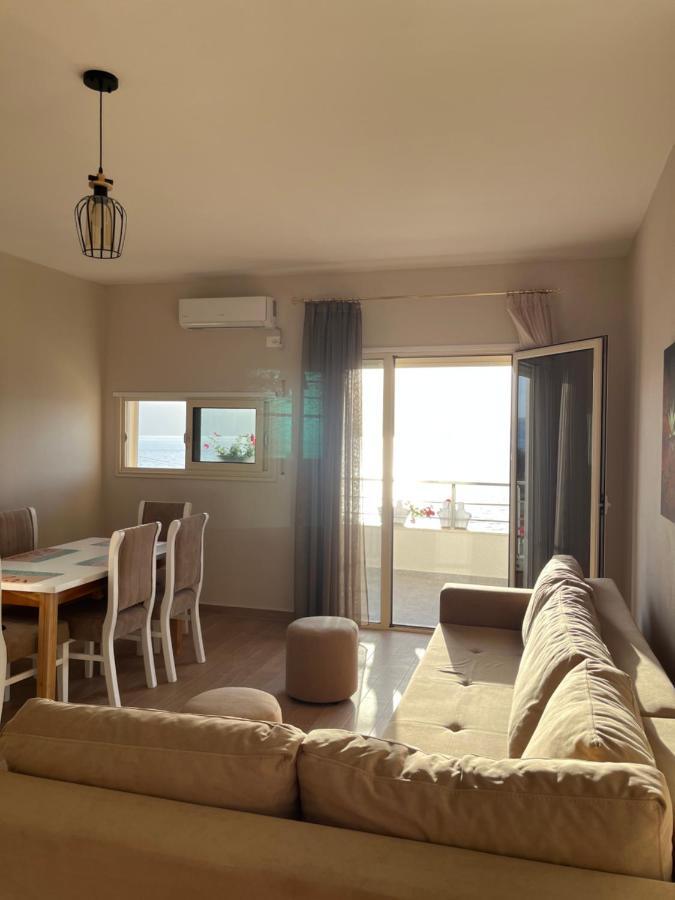 Lotus Apartments Vlore Bagian luar foto
