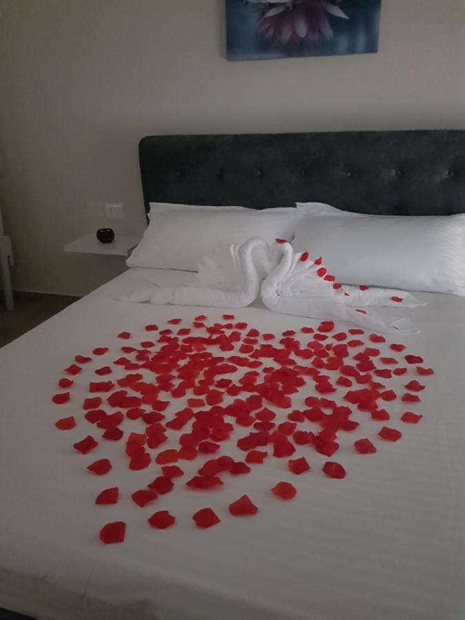 Lotus Apartments Vlore Bagian luar foto